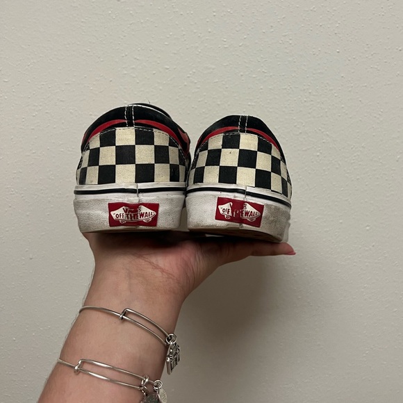 Vans Classic Slip-On Mickey & Minnie Mickey Mouse 90th Anniversary W 8.5 - Picture 8 of 9